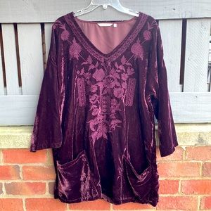 Soft Surroundings Veletta Tunic Size Large Maroon Velvet Embroidered Tunic L